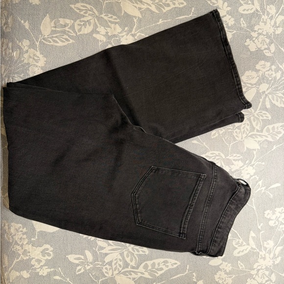 Old Navy Other - Women’s Black Old Navy Jeans